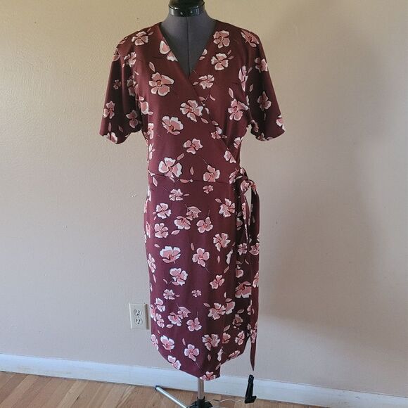 Alfani NWT ditzy wrap midi burgundy red floral flowy dress size Medium - Picture 8 of 8